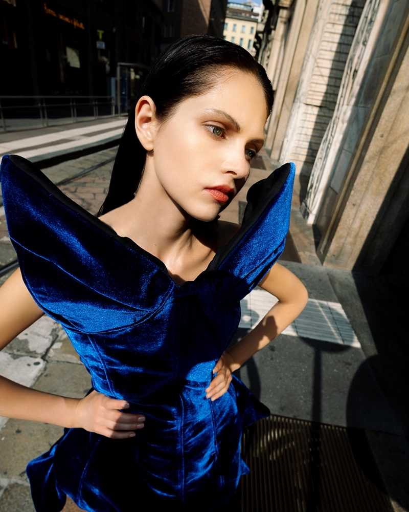 campana-big-milan-alumnos-burgo-espacios-iconicos-milan